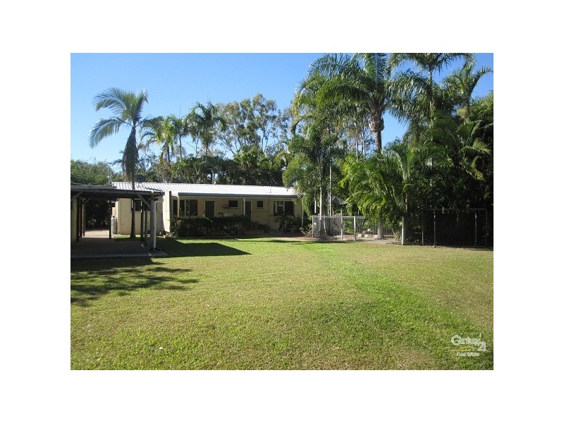 19 CARBINE CT, Kelso QLD 4815