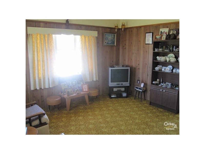 8 WARREGO, Wulguru QLD 4811