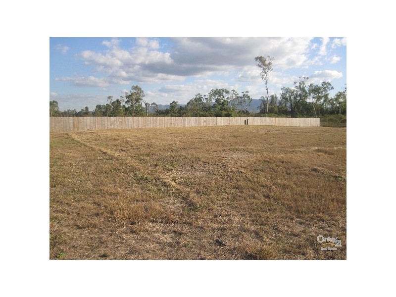 13 SOUTH BECK ROAD, Rasmussen QLD 4815