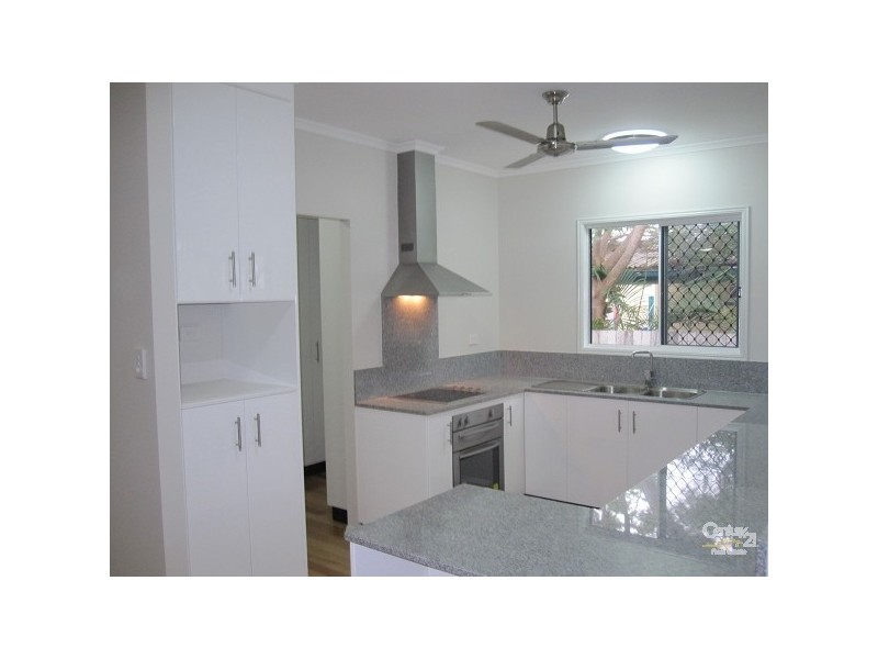 34 GOLDRING ST, Hermit Park QLD 4812