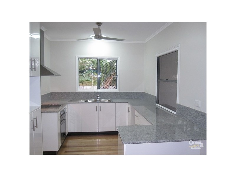 34 GOLDRING ST, Hermit Park QLD 4812