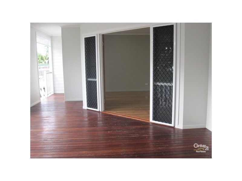 34 GOLDRING ST, Hermit Park QLD 4812