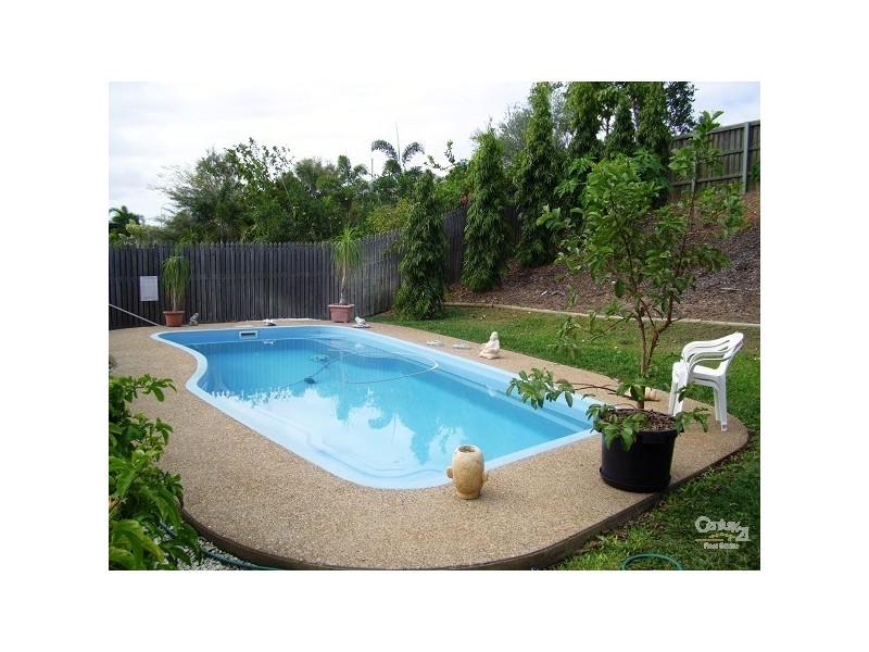 56 RIVERBEND DRIVE, Douglas QLD 4814