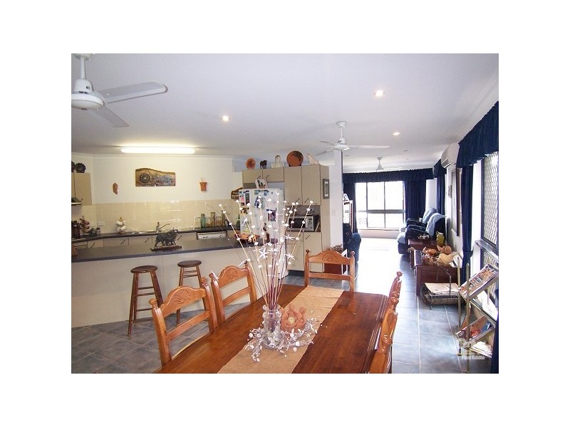 56 RIVERBEND DRIVE, Douglas QLD 4814