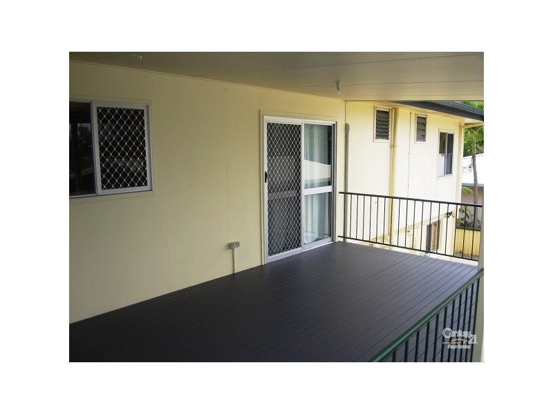 40 GOLLOGLY LANE, Rasmussen QLD 4815