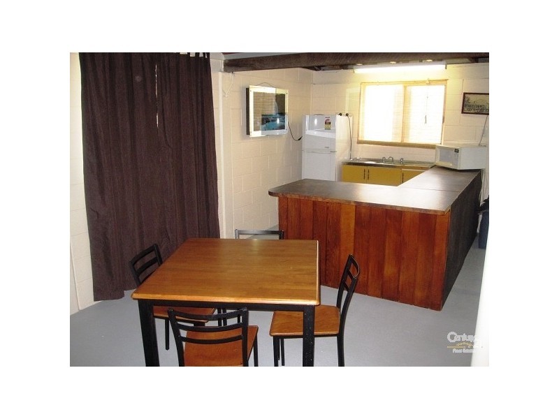 40 GOLLOGLY LANE, Rasmussen QLD 4815