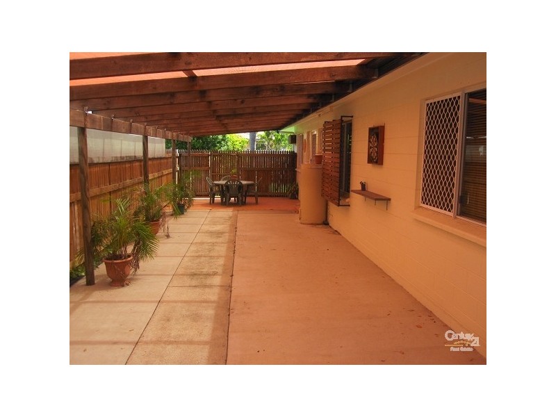 11 COLCHESTER CRS, Kirwan QLD 4817