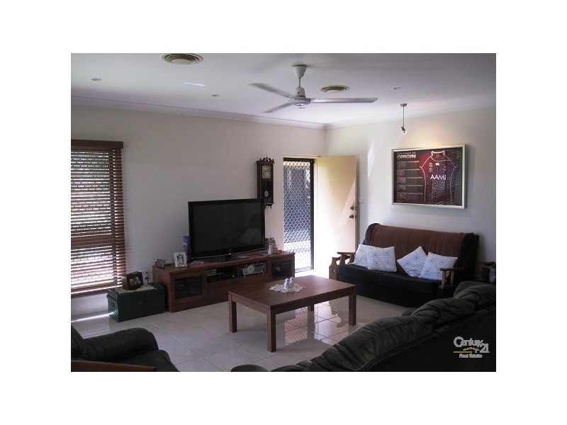 19 EUCALYPTUS AVE, Annandale QLD 4814