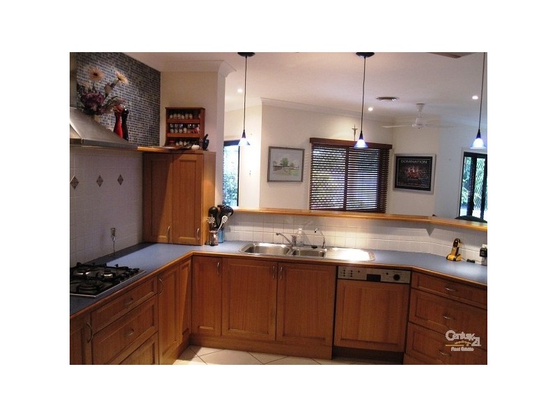 19 EUCALYPTUS AVE, Annandale QLD 4814