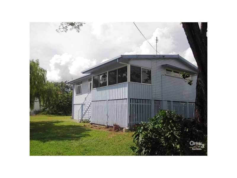 20 HEATLEYS PARADE, Belgian Gardens QLD 4810