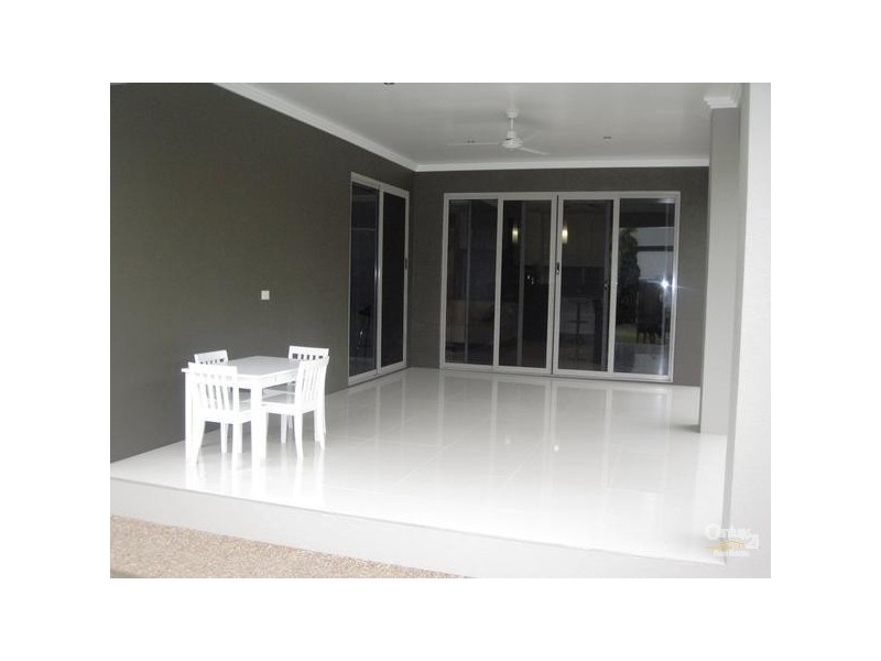 9 FERNBANK PARADE, Idalia QLD 4811