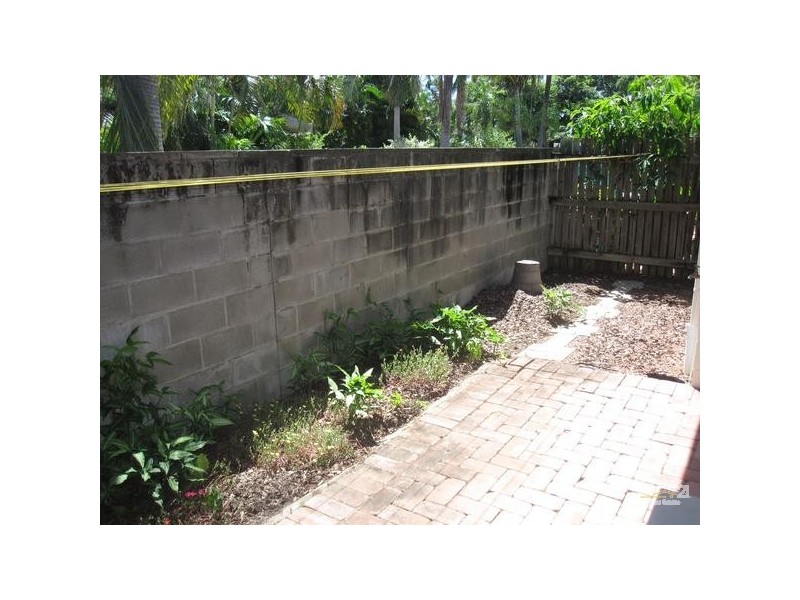 Railway Estate QLD 4810