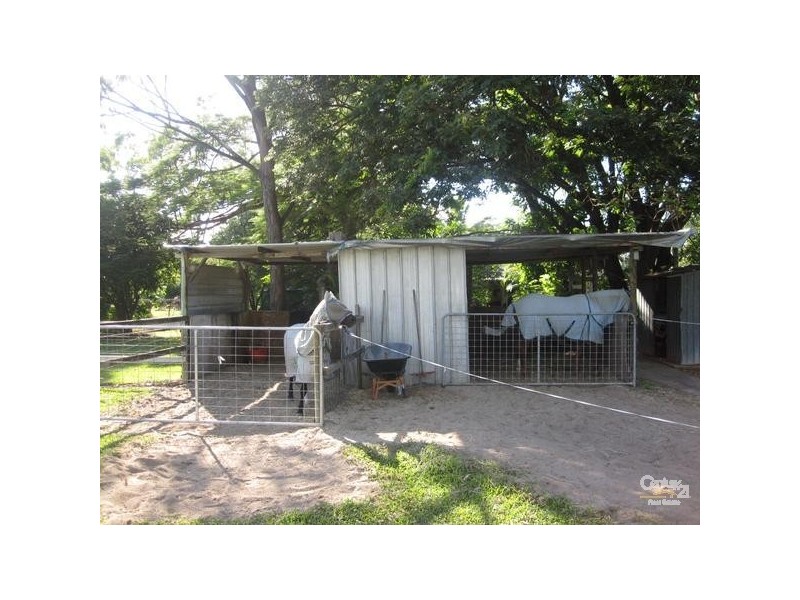 61 ANNAVILLE ROAD, Jensen QLD 4818