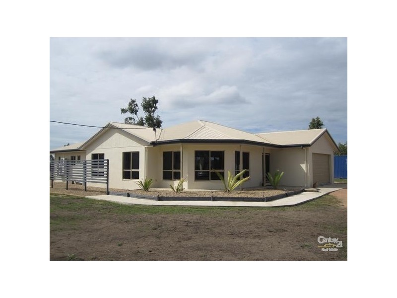 2 NEWELL CT, Mount Low QLD 4818