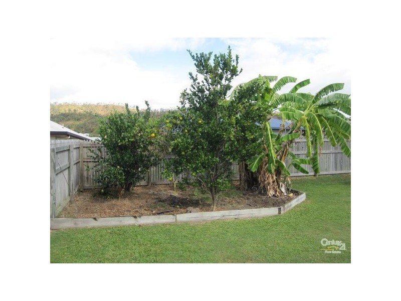 7 SAMSON COURT, Mount Louisa QLD 4814
