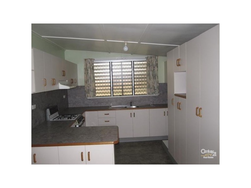 77 LONERGANNE STREET, Garbutt QLD 4814