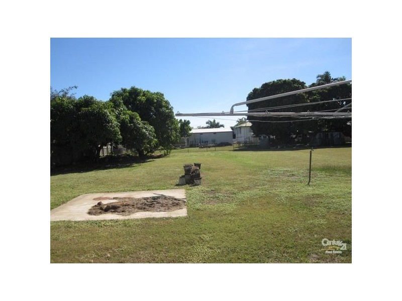 77 LONERGANNE STREET, Garbutt QLD 4814