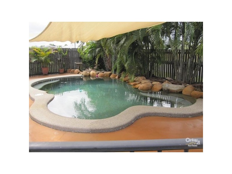 25 GATWICK STREET, Burdell QLD 4818