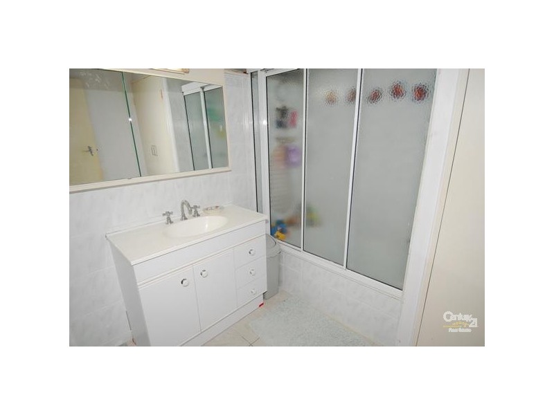 34 SILKY OAK STREET, Kirwan QLD 4817