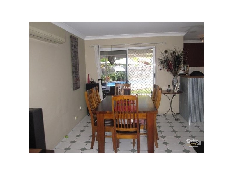 8 COLCHESTER CRESCENT, Kirwan QLD 4817