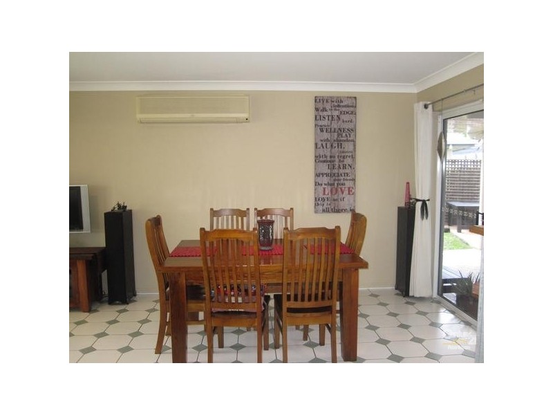 8 COLCHESTER CRESCENT, Kirwan QLD 4817