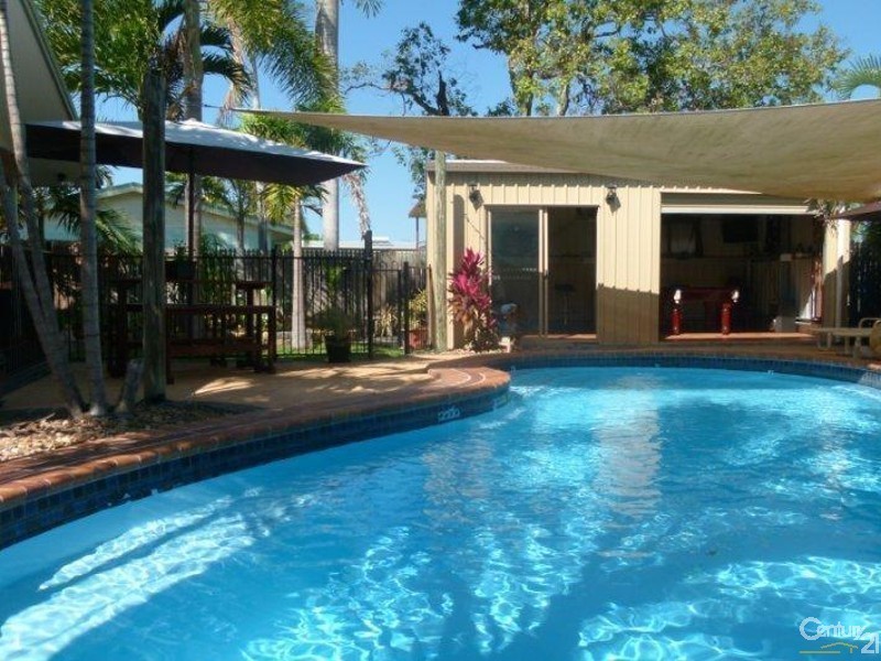 10 WARWICK COURT, Kirwan QLD 4817