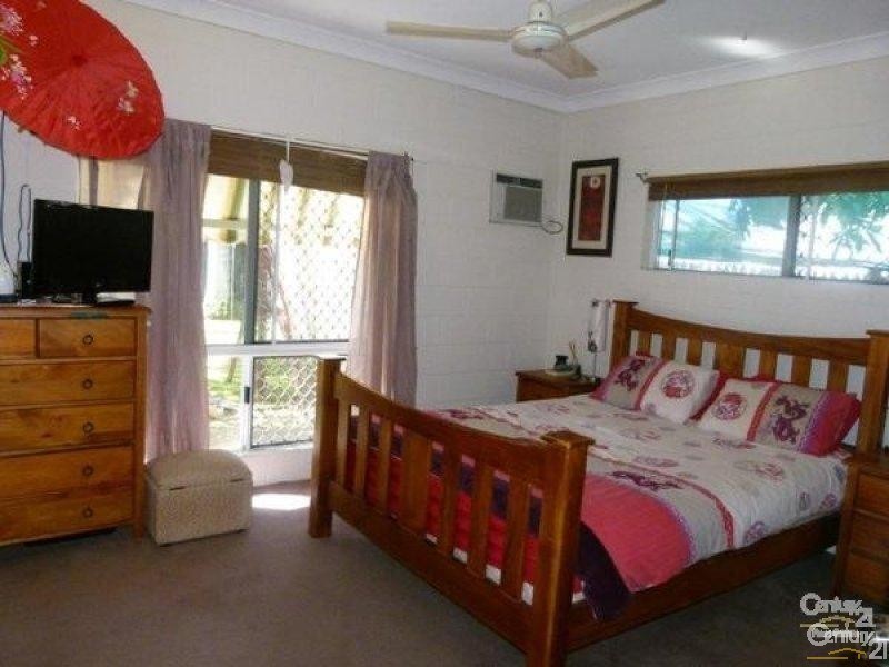 10 WARWICK COURT, Kirwan QLD 4817