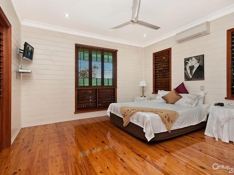 32 REARDON STREET, Currajong QLD 4812