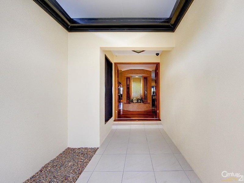 Bushland Beach QLD 4818