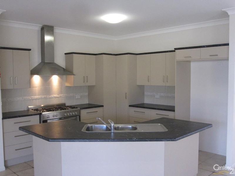 Mount Louisa QLD 4814