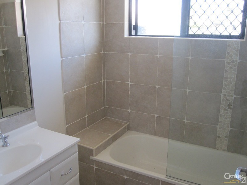 Mount Louisa QLD 4814