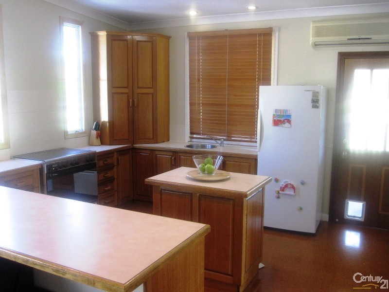 32 ROGERS STREET, Aitkenvale QLD 4814