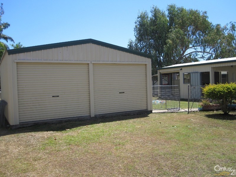 26 MERRYL STREET, Rasmussen QLD 4815