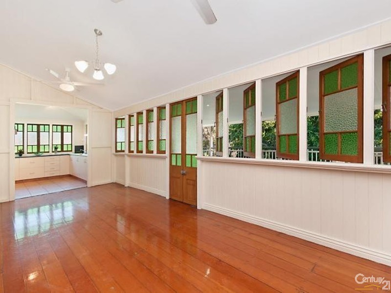 Railway Estate QLD 4810