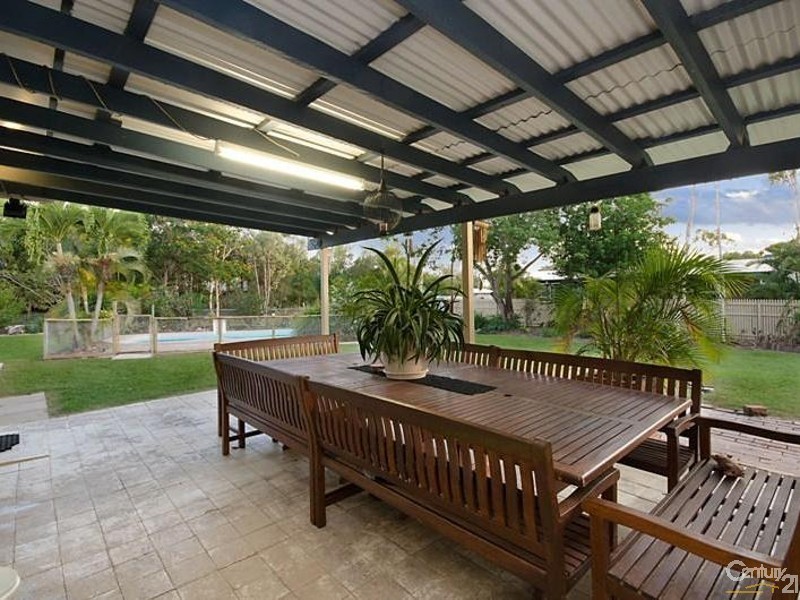 30 SHETLAND PLACE, Kelso QLD 4815