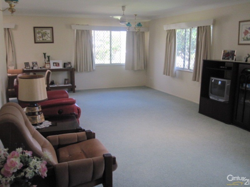 9 CHOONDA STREET, Cranbrook QLD 4814