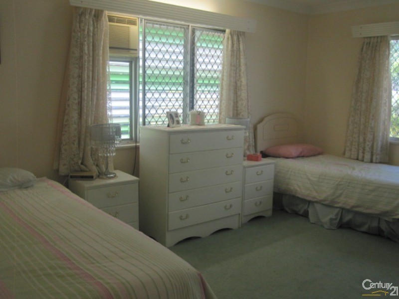 9 CHOONDA STREET, Cranbrook QLD 4814