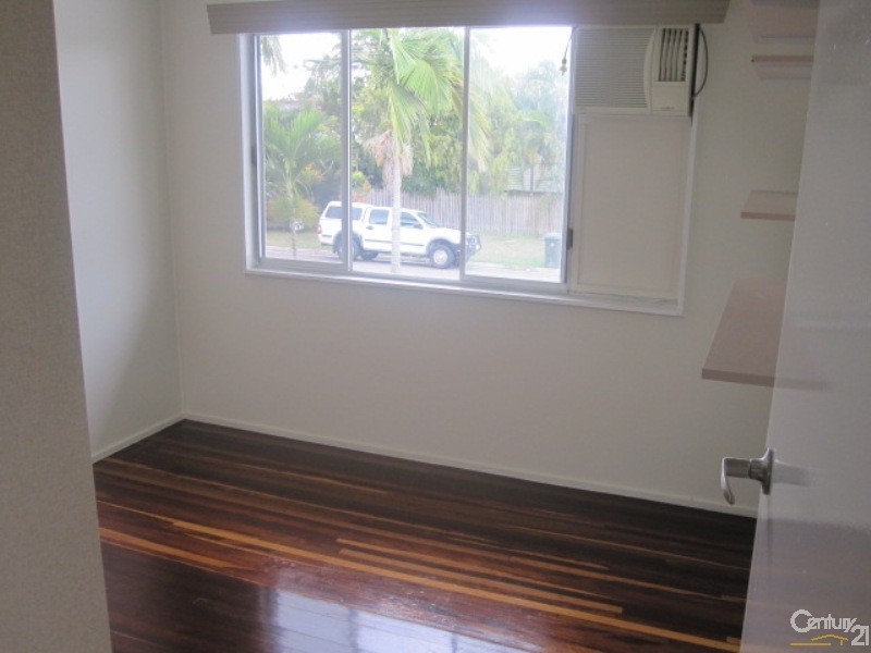 45 JOYCE STREET, Kirwan QLD 4817