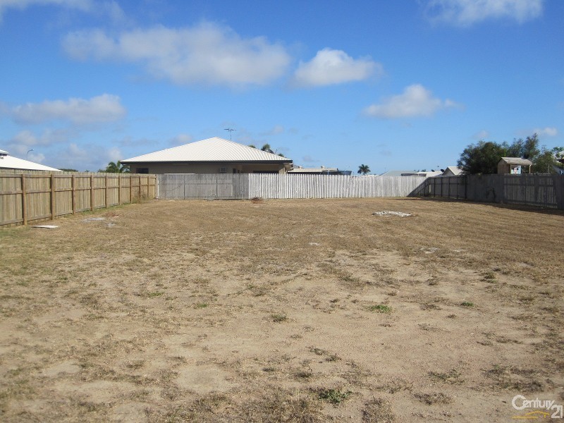 35 KINNARDY STREET, Burdell QLD 4818