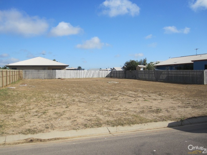 35 KINNARDY STREET, Burdell QLD 4818