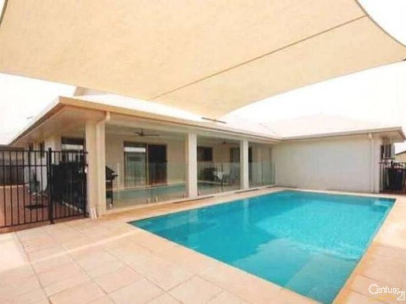 13 HILTON WAY, Mount Louisa QLD 4814