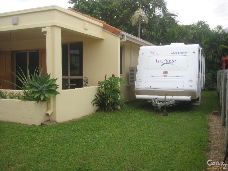 1 DIPROSE STREET, Pimlico QLD 4812