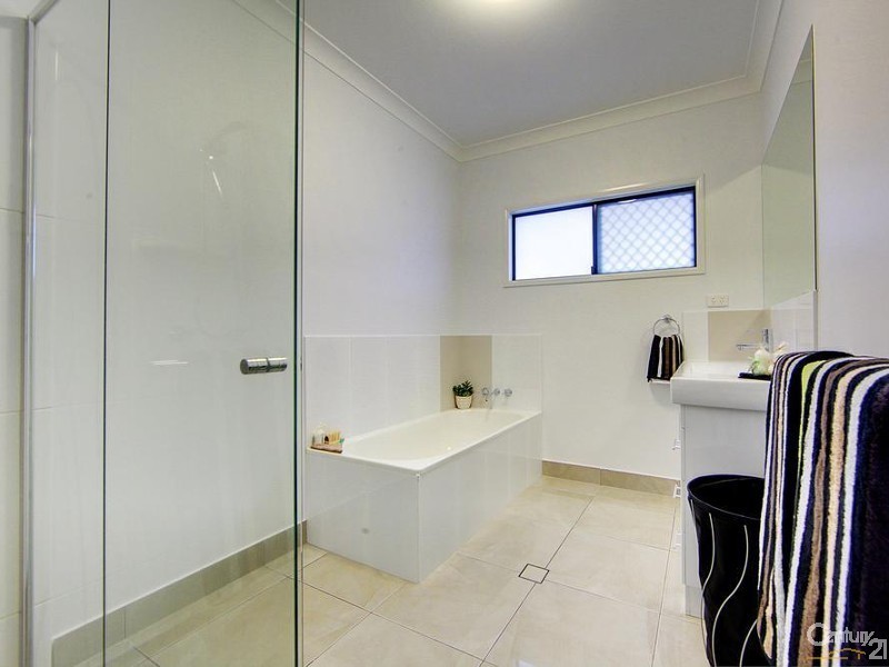 45-47 BONNETT ROAD, Mount Low QLD 4818