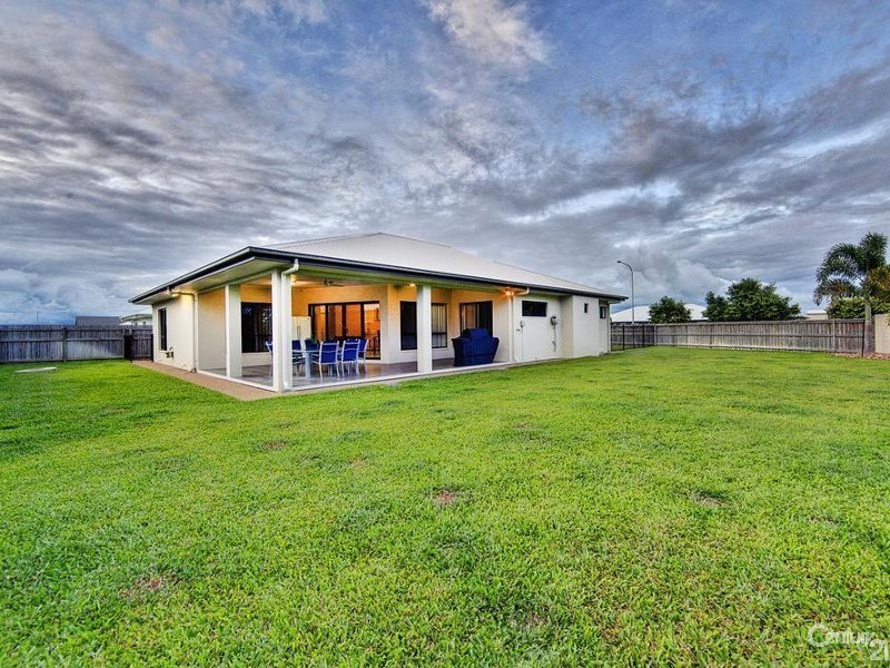 45-47 BONNETT ROAD, Mount Low QLD 4818