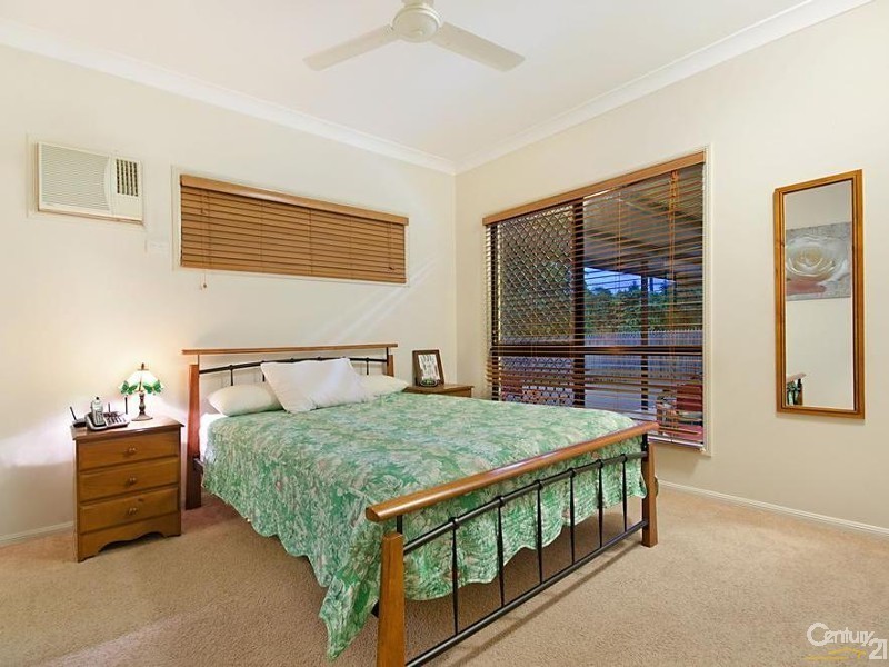 9 SANTIAGO COURT, Mount Louisa QLD 4814