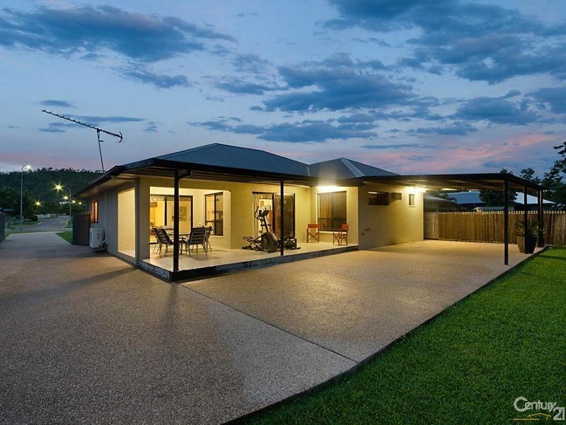 9 SANTIAGO COURT, Mount Louisa QLD 4814