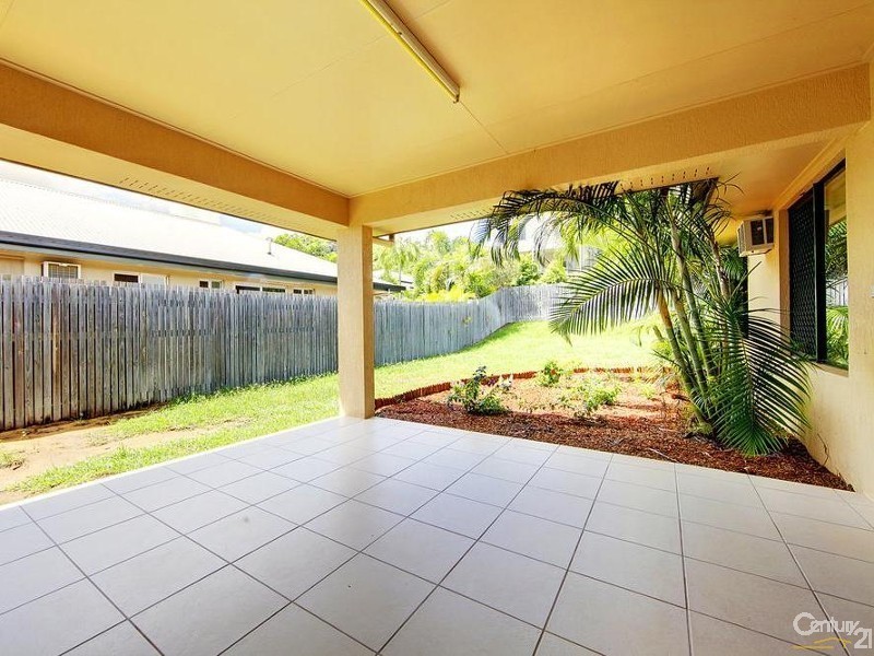 32 MINARET WAY, Mount Louisa QLD 4814