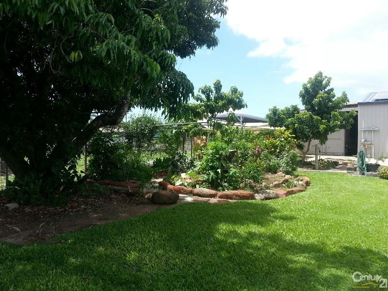 33 DOMMETT STREET, Wulguru QLD 4811