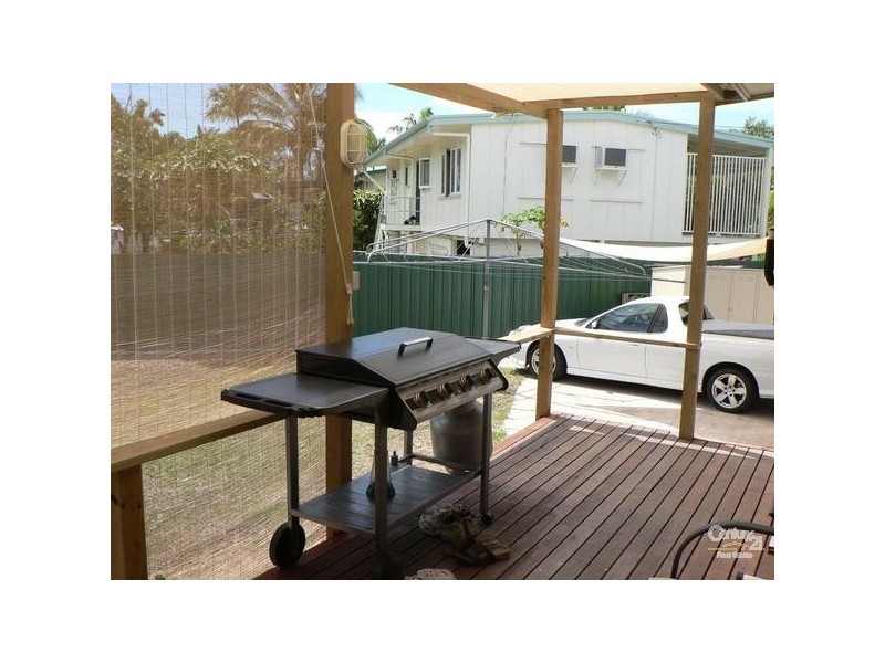 19 Lindeman Avenue, Cranbrook QLD 4814