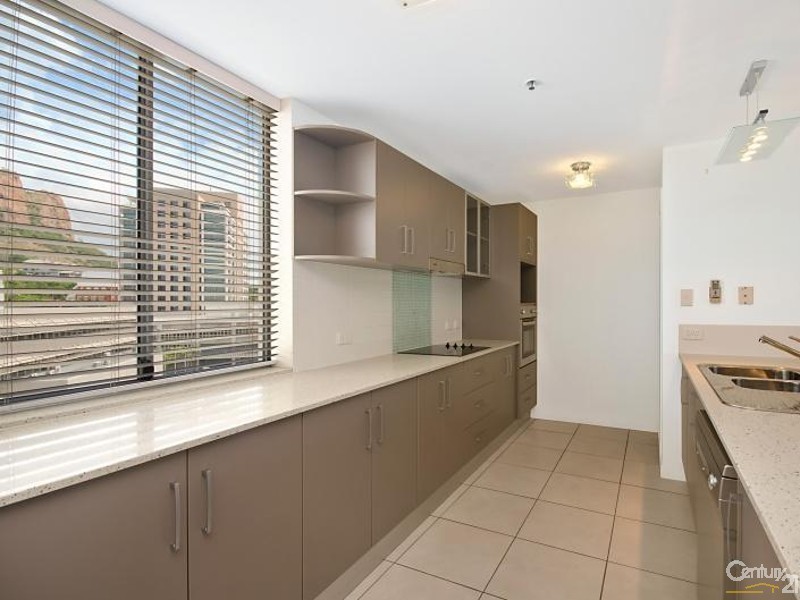 804/151-173 STURT ST., Townsville City QLD 4810